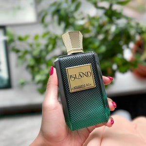 Khadlaj Island Extrait de Parfum featuring Bergamot, Jasmine & Amber